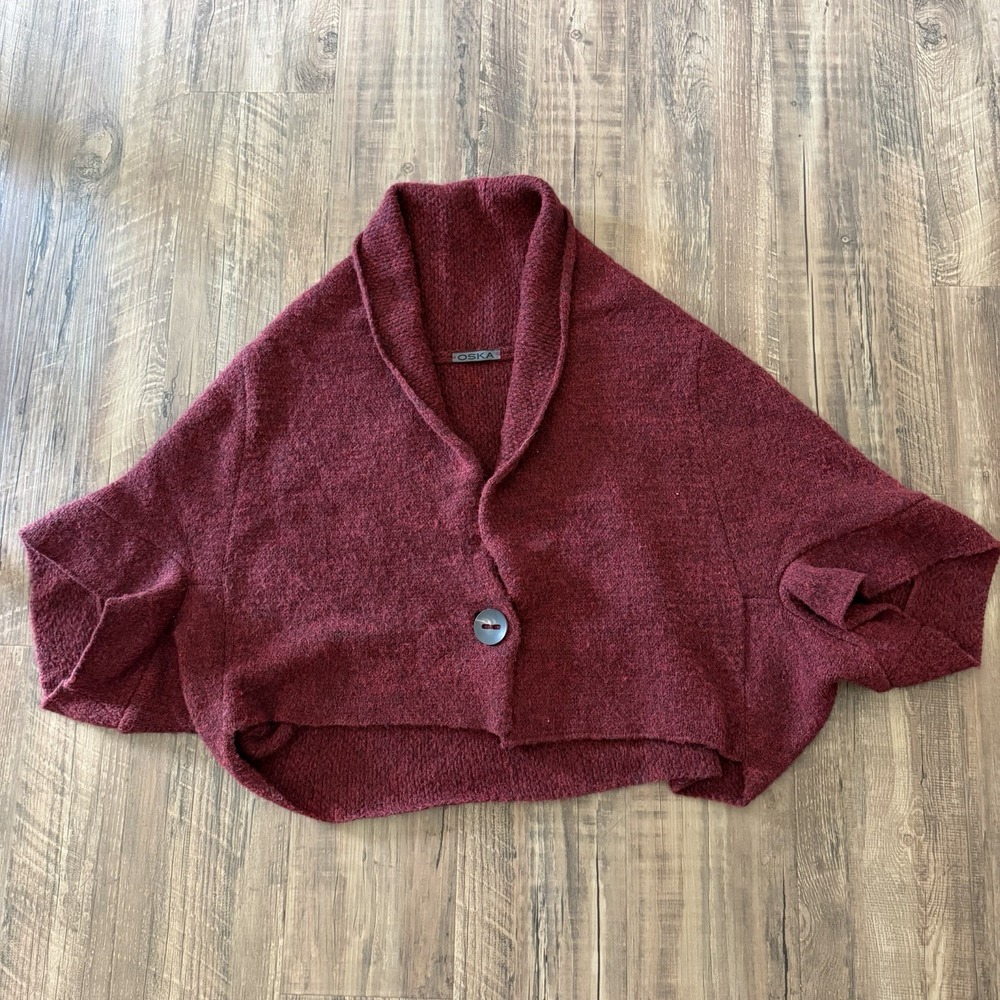 OSKA Cape Cardigan Shawl Crop Red Broach SZ 2-US 8/10 Wool Alpaca Blend Fall